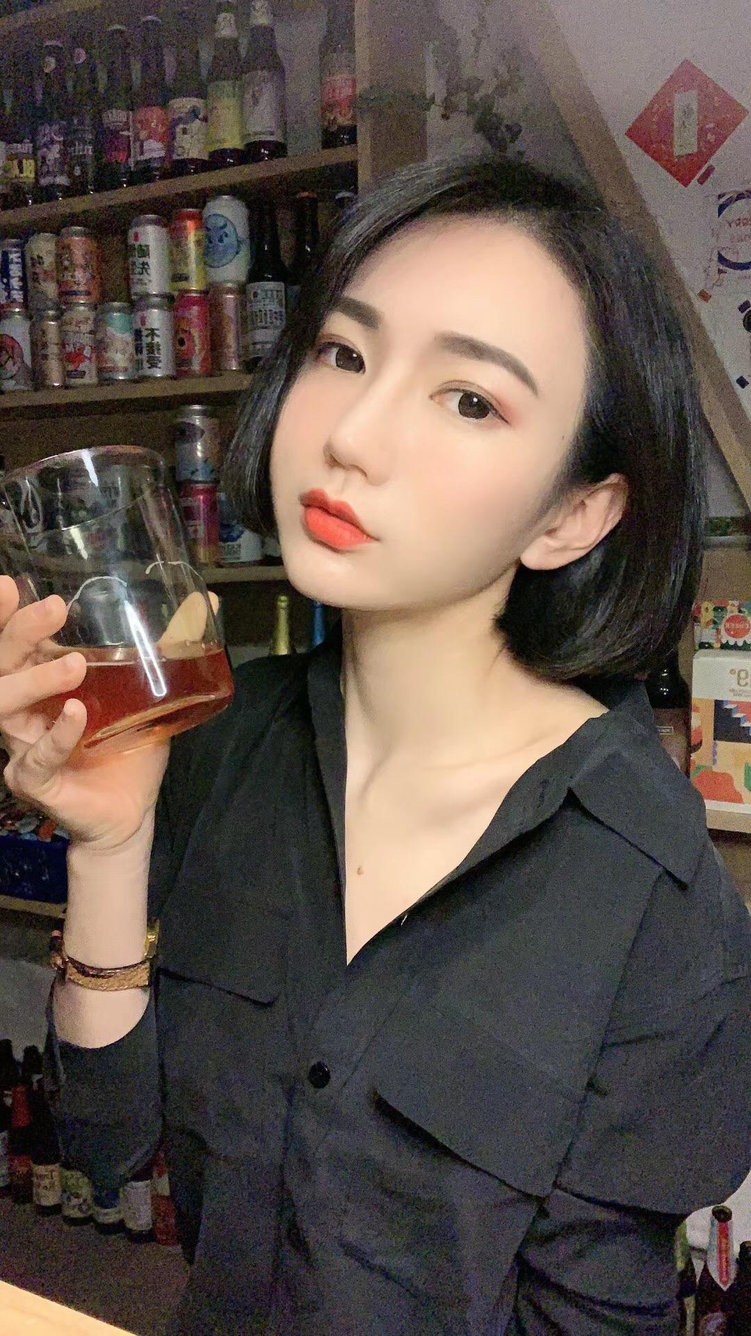 耳垂矫正